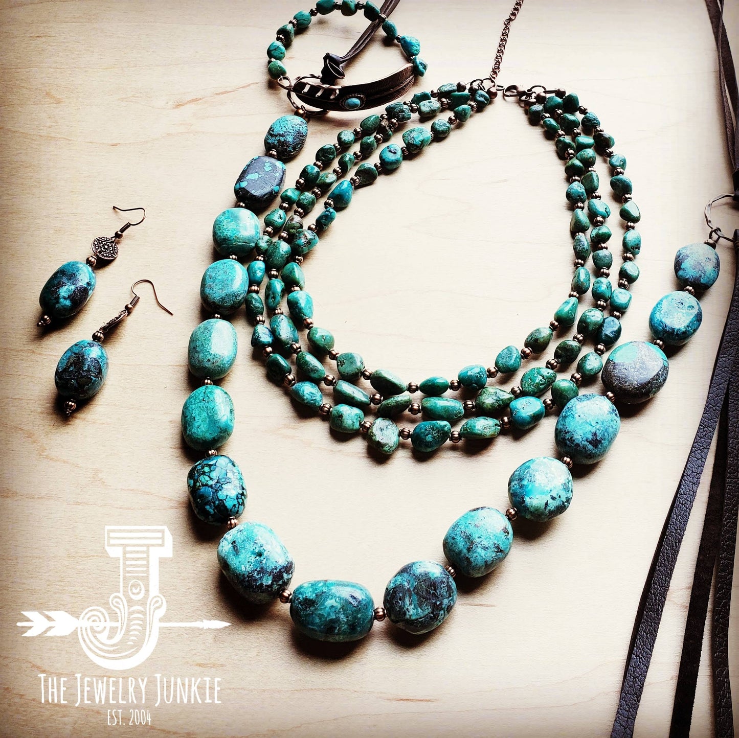 Triple Strand Natural Turquoise & Copper Collar Necklace 250n