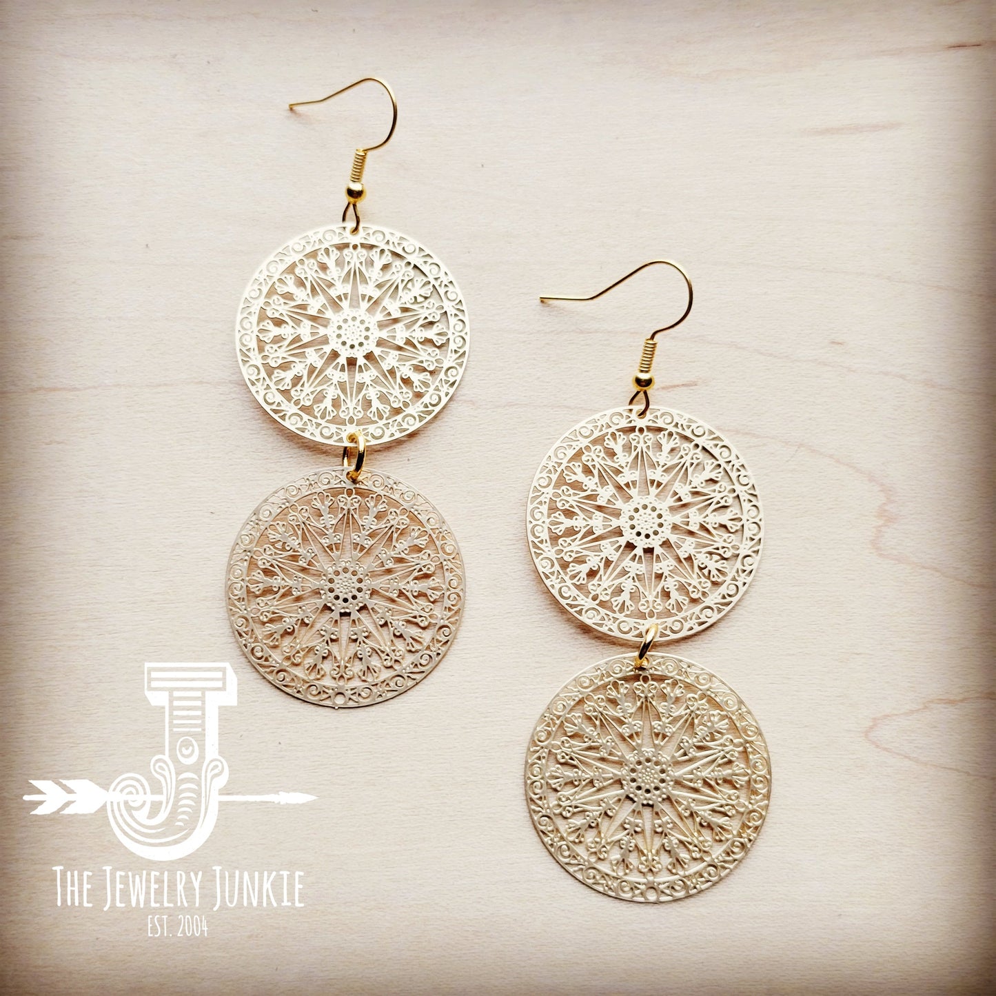 Matte Gold Dangle Filigree Earrings 212m