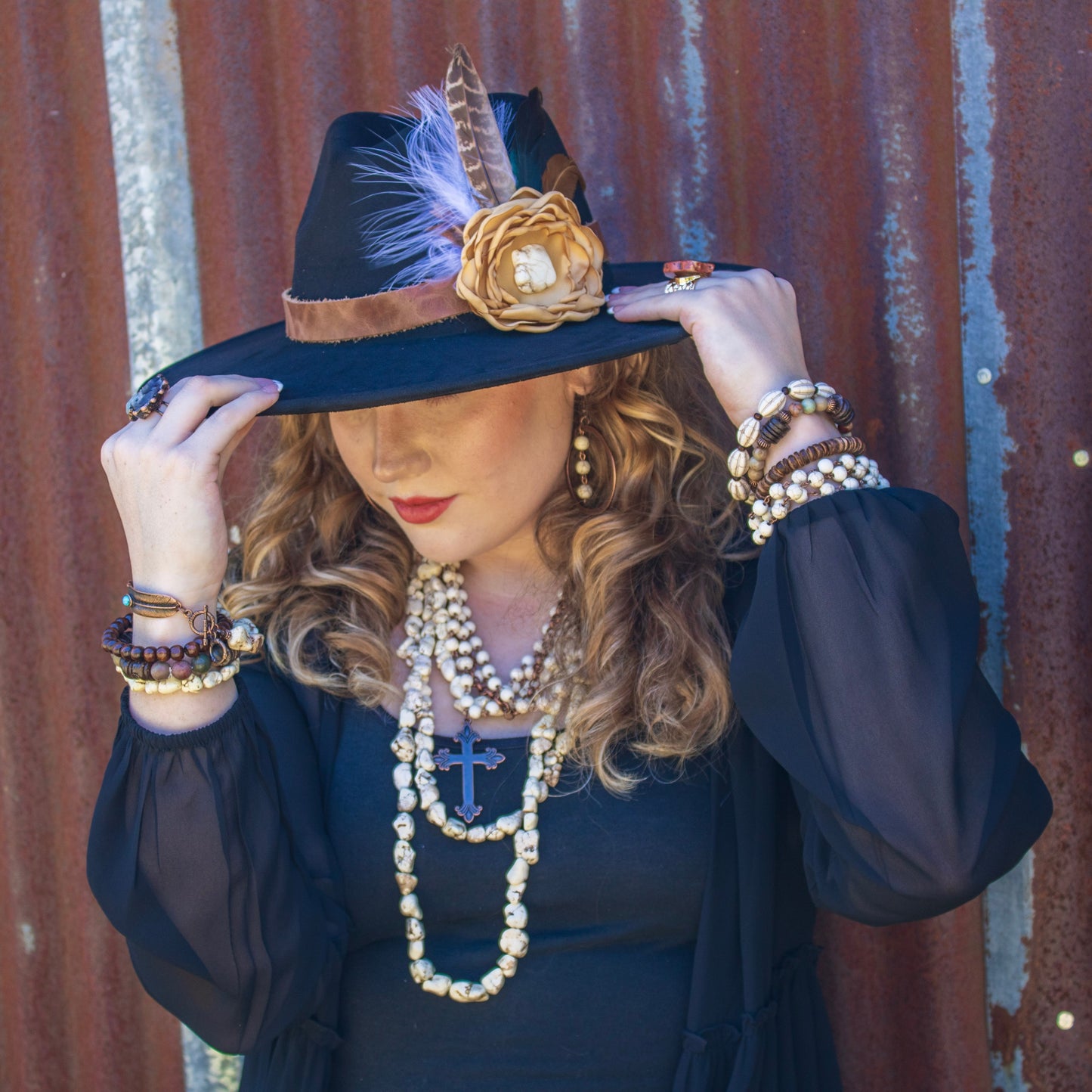 White Turquoise Melon Beaded Stretch Bracelet 809h